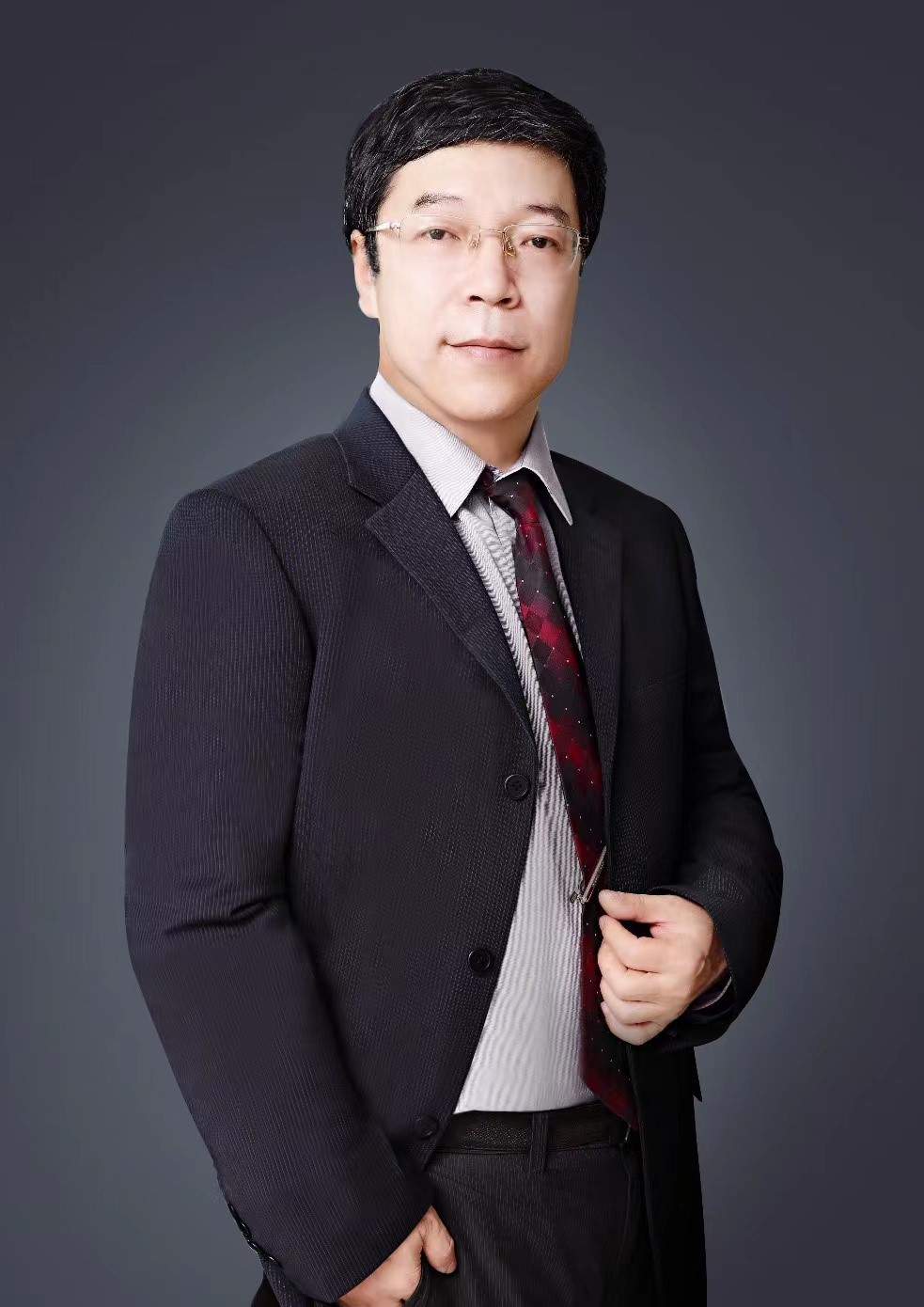 2党支部副书记 战略专家委员会主任 郭玉林.jpg